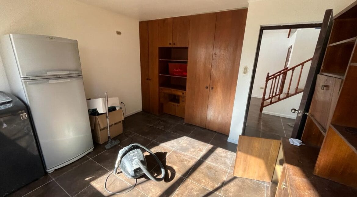 WhatsApp Image 2024-05-15 at 22.50.34-5