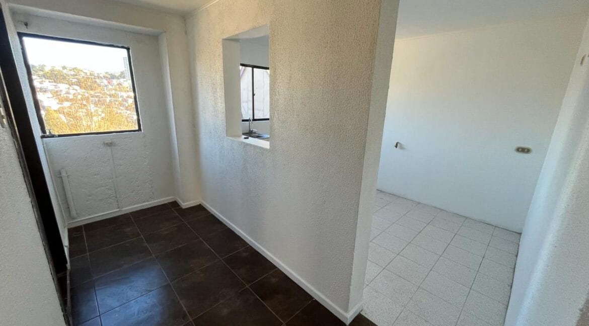 WhatsApp Image 2024-05-15 at 22.50.34-6