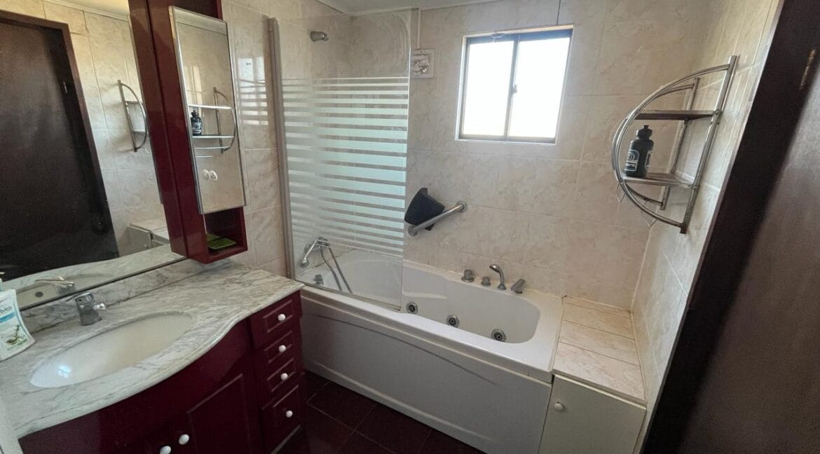 WhatsApp Image 2024-05-15 at 22.50.34-8