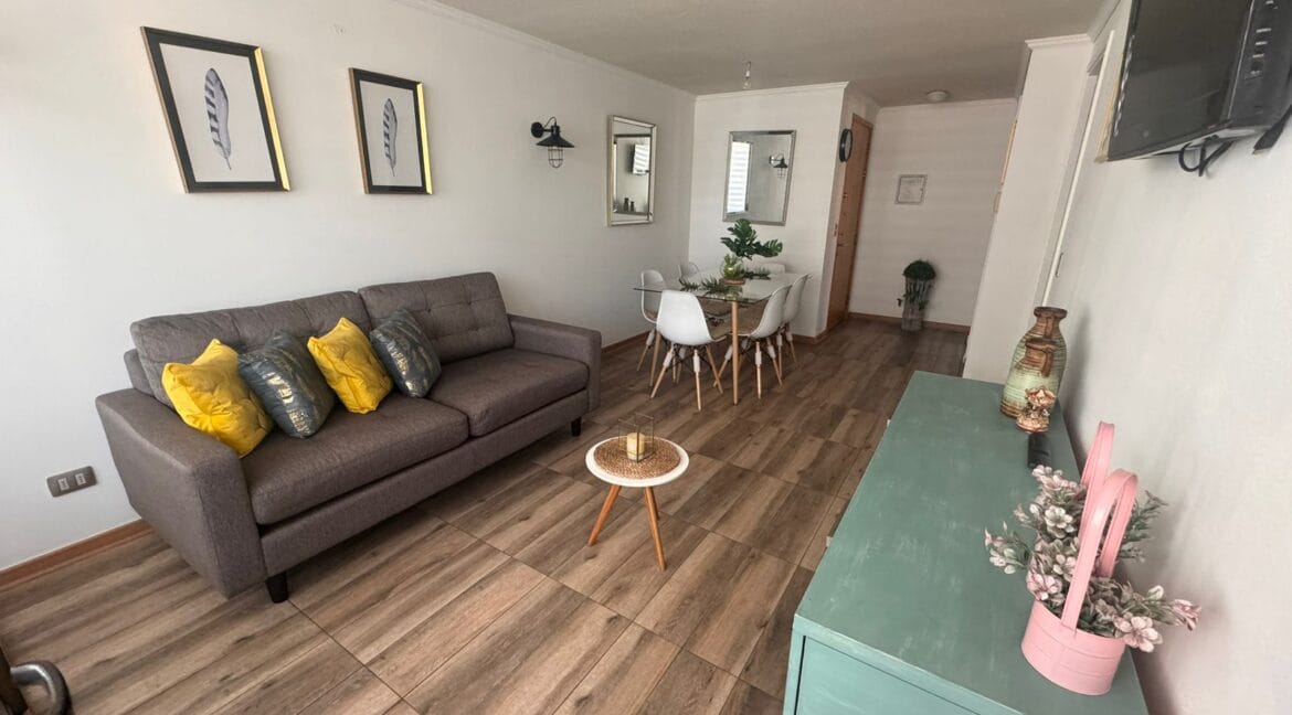 WhatsApp Image 2024-10-03 at 09.09.40-3